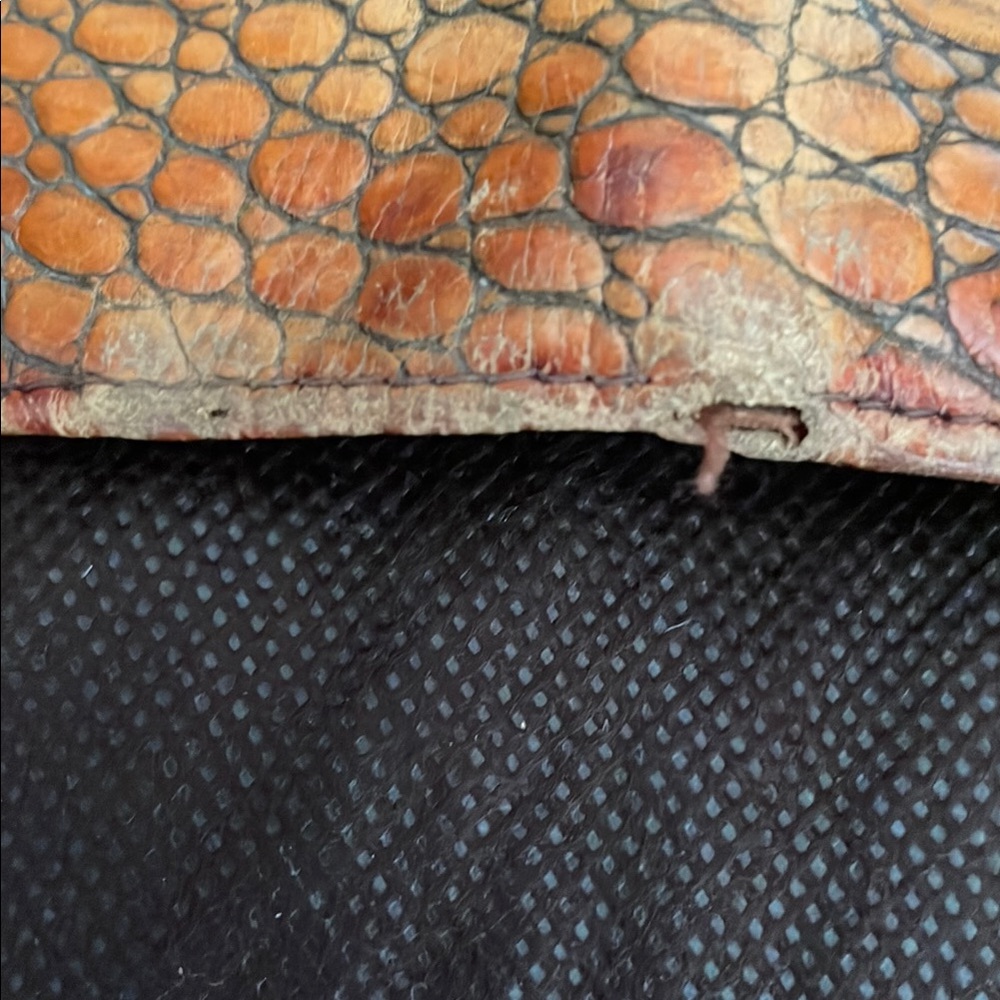 Vintage Brahmin Crocodile Embossed Wallet - Picture 6 of 7